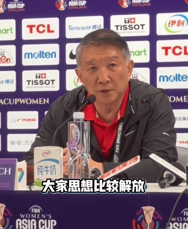 宫鲁鸣谈双塔组合：进攻端效果很好防守漏洞尽快弥补(逆转裁判4为什么最差)